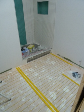 plancher chauffant salle de bain