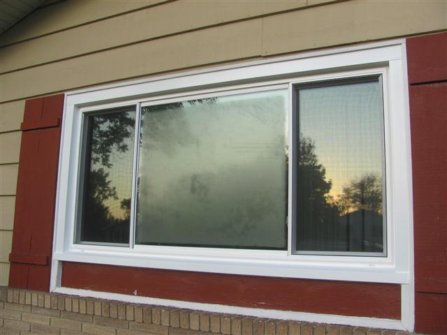 Condensation in windows 004 (Small)