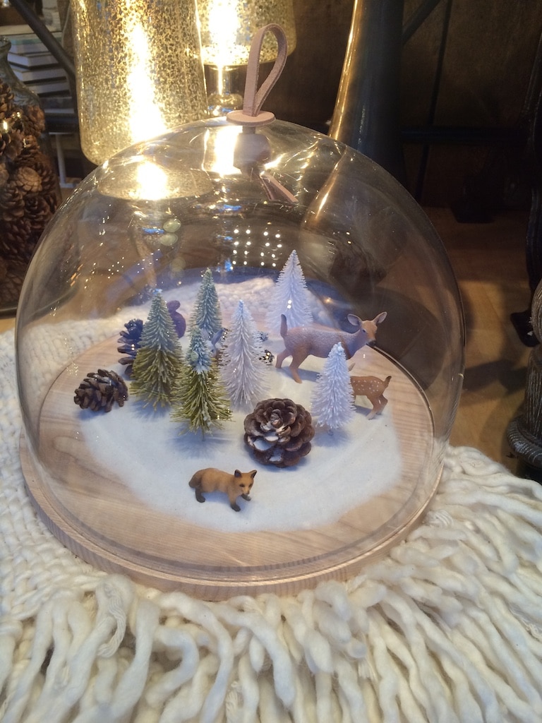 Cloche mini animaux renard neige sapin