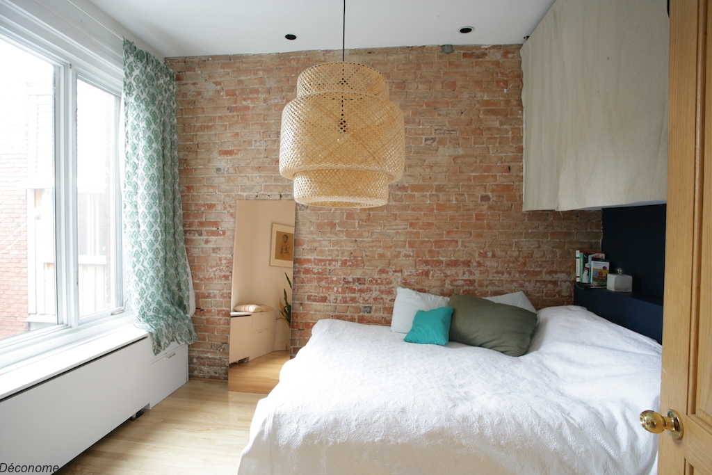 Chambre mur de brique et placards sur mesure / bedroom brickwall and custom cubboard