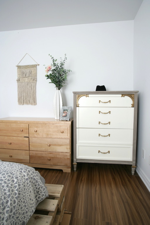 Painted dresser art deco style with Chalk Paint / commode revalorisée avec de la peinture chalk Paint Annie Sloan dans un style art deco