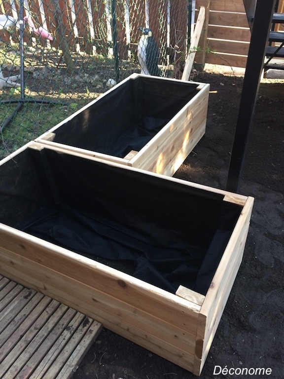 construction de bacs de potagers surélevés en bois de cèdre / how to build wood containers for raised bed vegetable garden