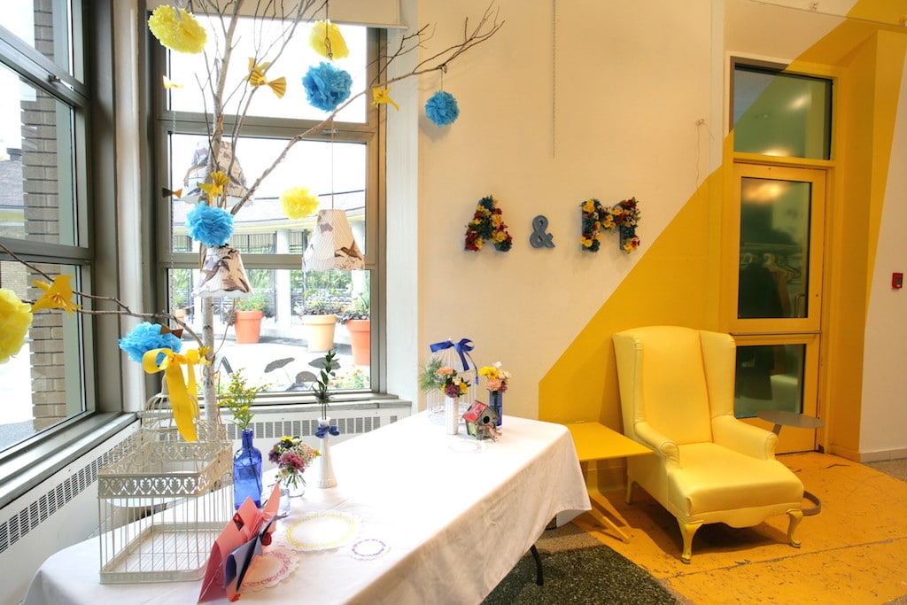 idée décoration table mariage petit budget / Decoration ideas in blue and yellow for a low budget wedding with mexican theme