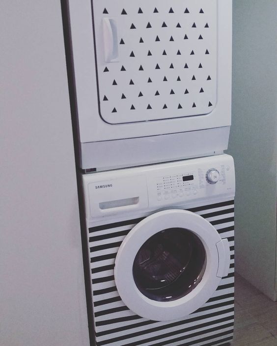 Relooker machine à laver linge avec ruban / Washer and dryer transformed with black duct tape