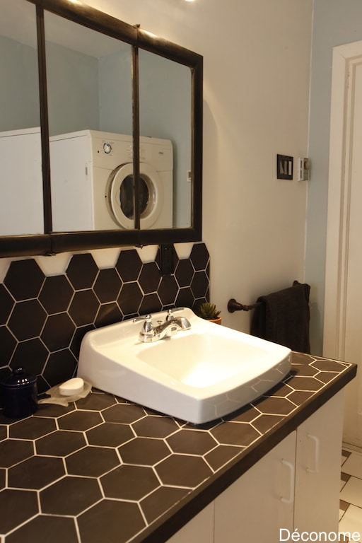 Carreler plan de travail avec céramique hexagonale / how to tile a vanity with hexagonal tiles