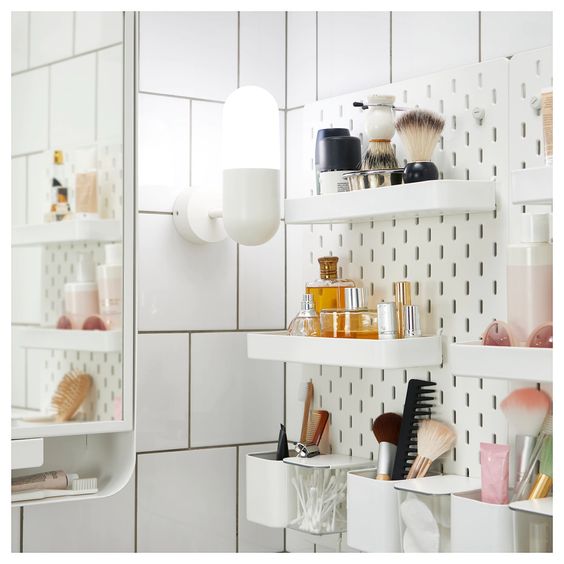 pegboard salle de bain