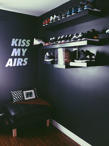 sneakerhead room / chambre amateur air jordans