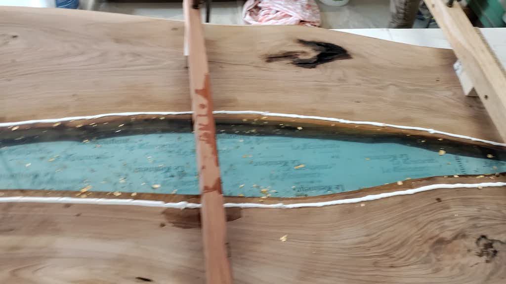 sèchage table rivière epoxy