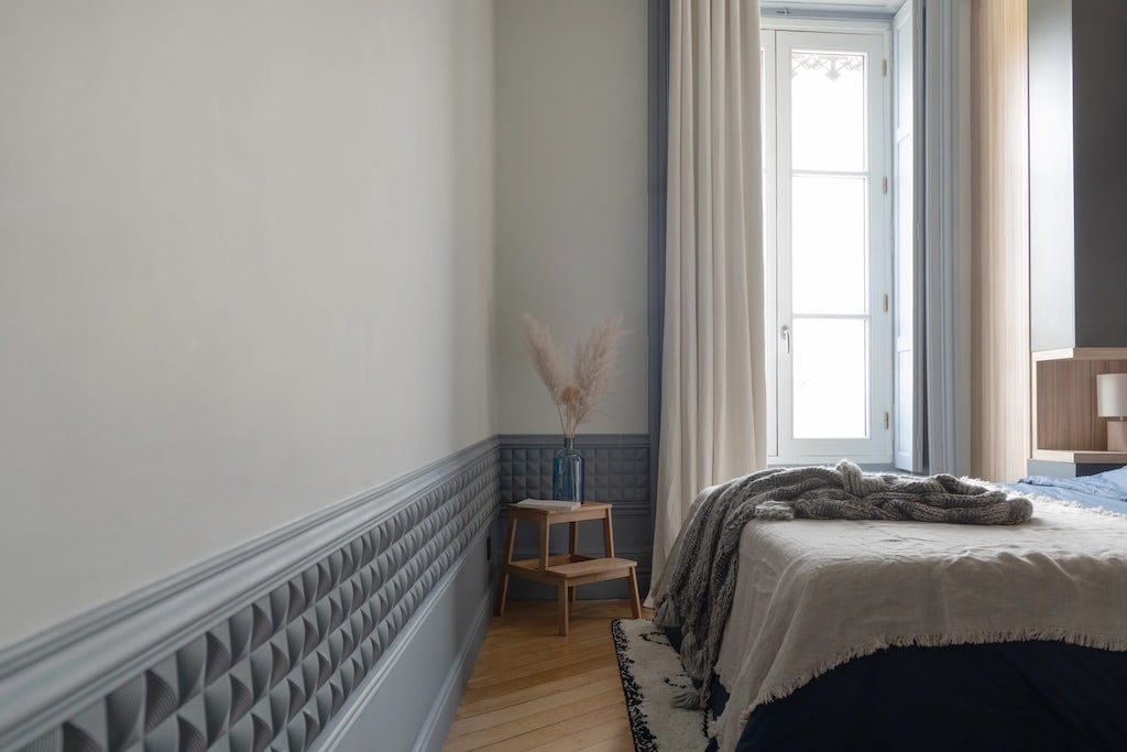 chambre moulures orac bleu