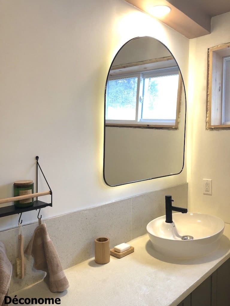 DIY miroir LED avec ruban LED derrière miroir en arche